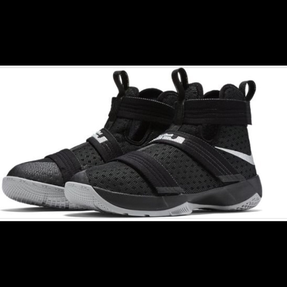 Nike Lebron Soldier 10